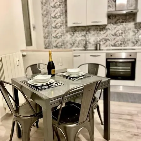 Bilocale Ristrutturato 250mt Dal Mare Borghetto Santo Spirito