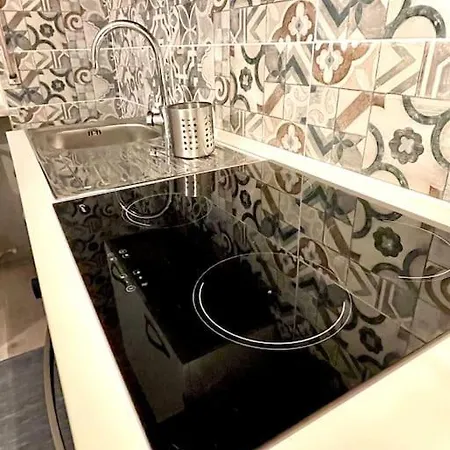 Apartamento Bilocale Ristrutturato 250mt Dal Mare
